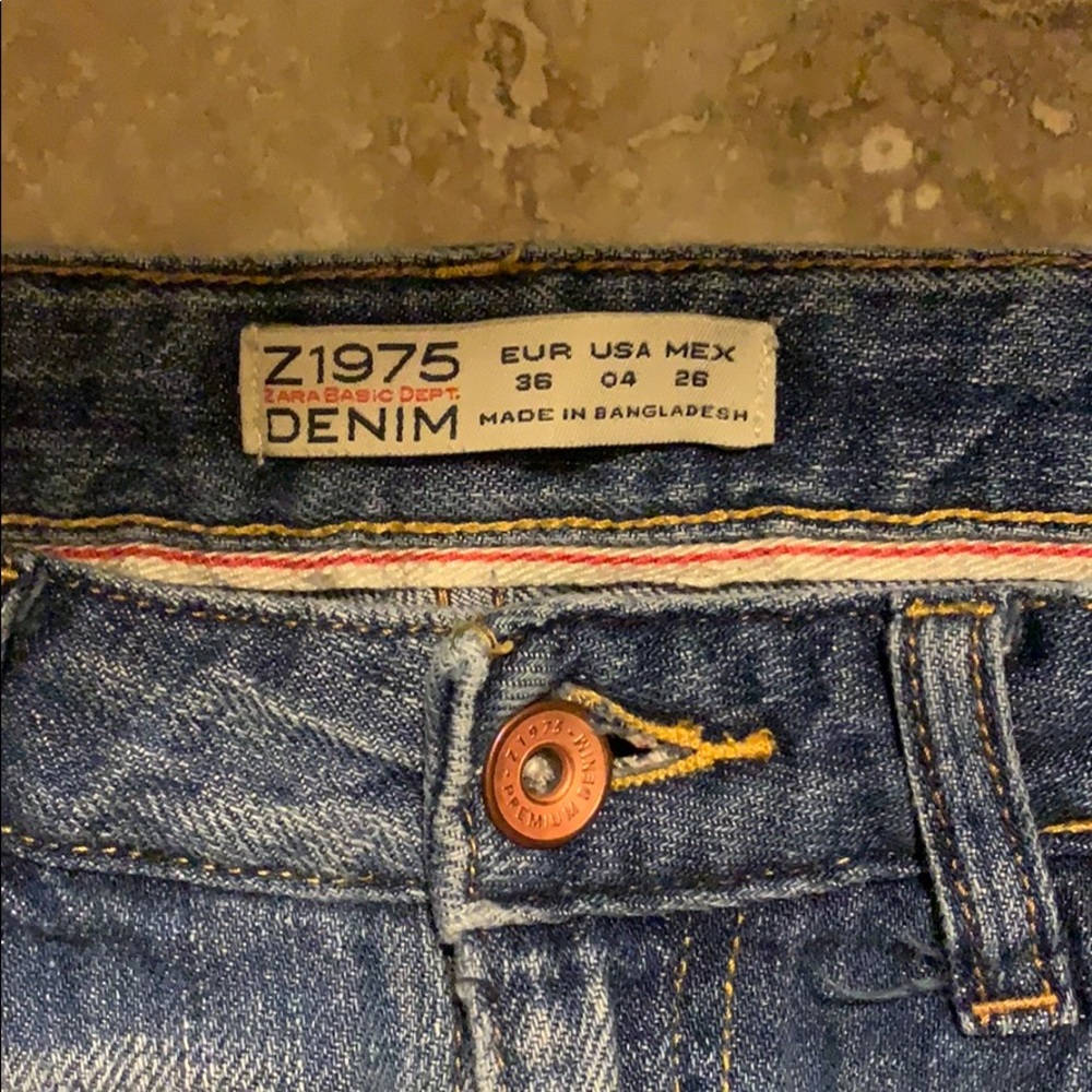 Jeans - Picture 3 of 4